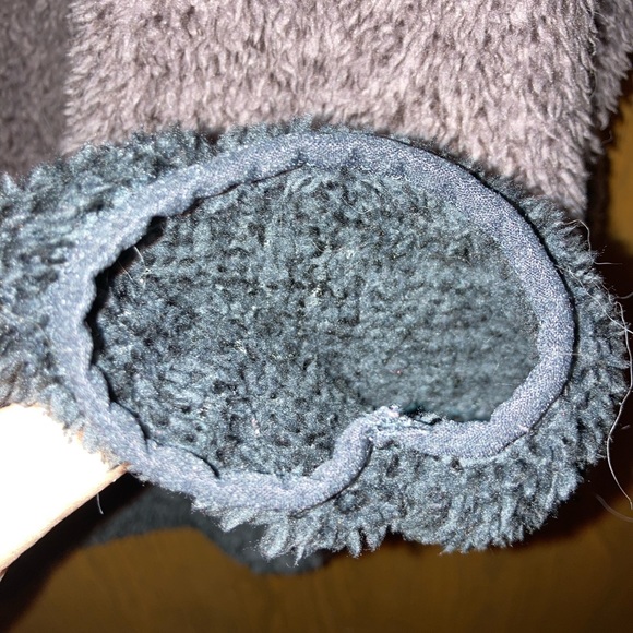 👚(bundle 4 items w/👚for $16) Fleece pull over sweater jacket by Maurices - Picture 4 of 11